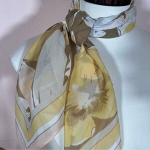 Vintage 1980 Retro Pastel Harvest Gold Tan Mod Cottagecore Floral Scarf